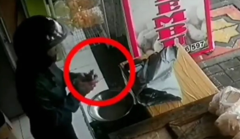 Terekam CCTV, Pedagang Ubi Cilembu Dihipnotis Pelaku Bermodus Pembeli