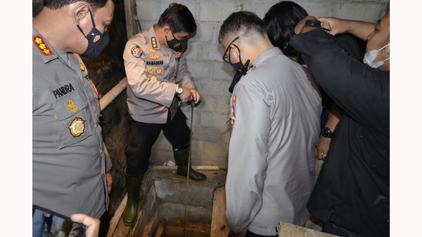 Penampakan Bungker Tempat Upik Lawanga Sembunyi dan Simpan Bahan Peledak - Bagian 2