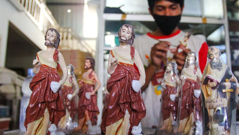 Melihat Proses Pembuatan Patung Rohani - Bagian 3