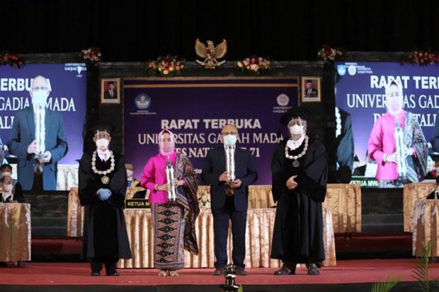  Prof Kuwat Triyono, Inventor 'GeNose' Terima Penghargaan Anugerah UGM 2020