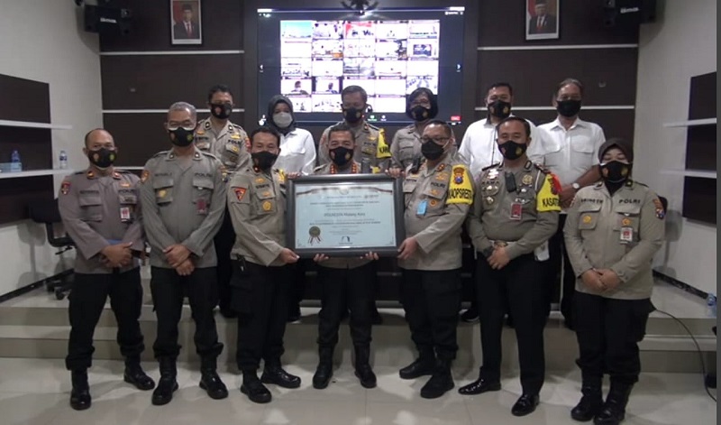 Ciptakan Inovasi 'Jogo Malang' Polresta Malang Raih Penghargaan dari Kemenpan RB