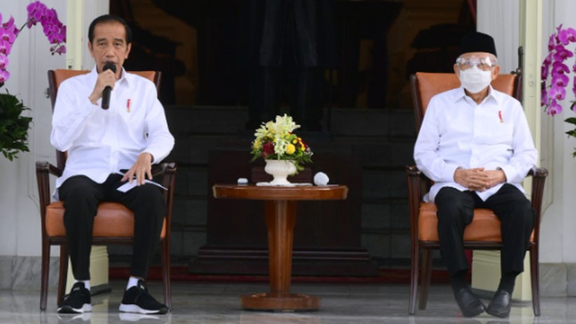 Presiden Jokowi Reshuffle Kabinet, Tri Rismaharini dan Sandiaga Uno Jadi Menteri - Bagian 2