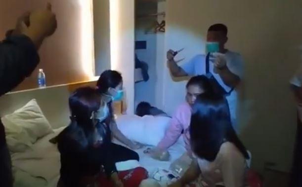 Asyik Pesta Sabu, 6 Remaja Pelaku Prostitusi Online Ditangkap di Kamar Hotel Padang