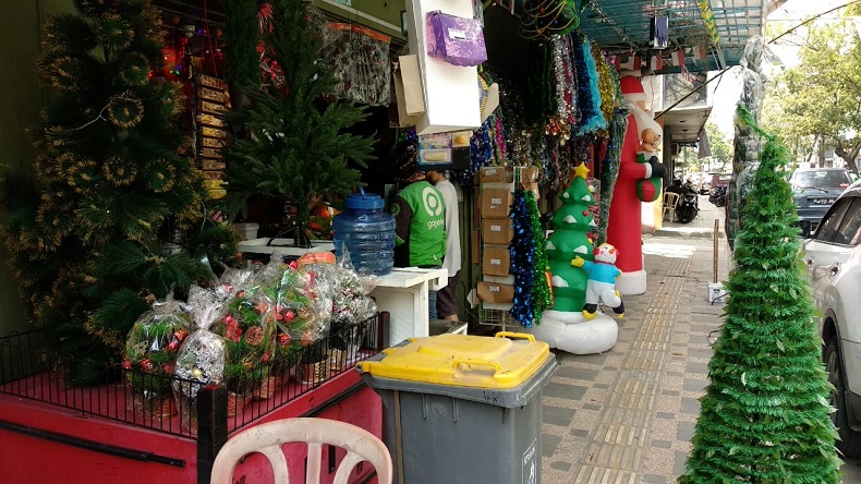 Penjualan Pernak-Pernik Natal di Medan Turun hingga 30% akibat Pandemi Covid-19