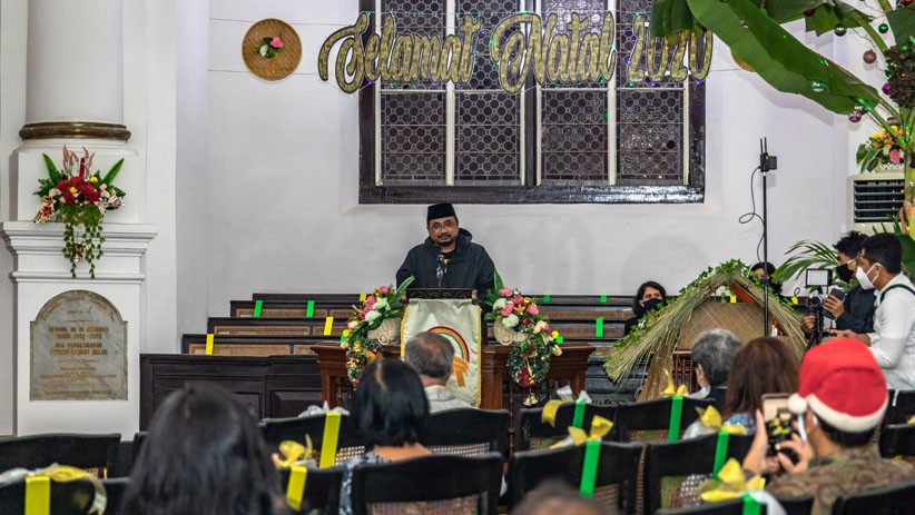 Menag Yaqut Cholil Qoumas Tinjau Pelaksanaan Misa Natal Gereja Blenduk Semarang - Bagian 3