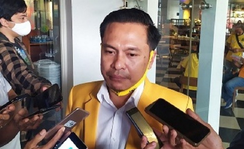 Minta Risma Mundur dari Wali Kota, Golkar: Jangan Buat Malu Rakyat Surabaya 