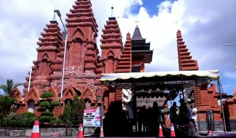 Misa Natal di Gereja Katedral Denpasar Terbatas 500 Jemaat, Lansia dan Anak Dilarang Hadir