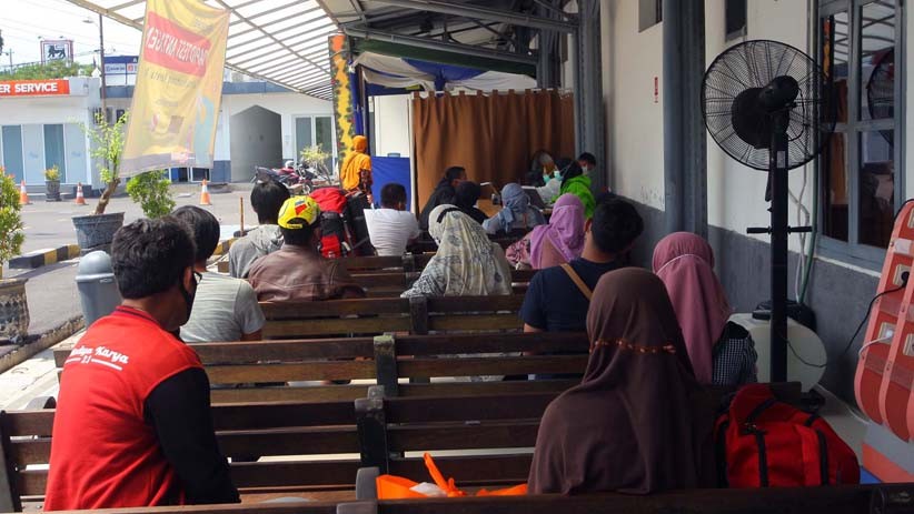 Stasiun Poncol Semarang Layani Rapid Test Antigen