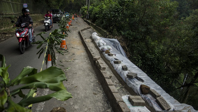 Hati-Hati Lokasi Wisata Ini Rawan Bencana Longsor - Bagian 2