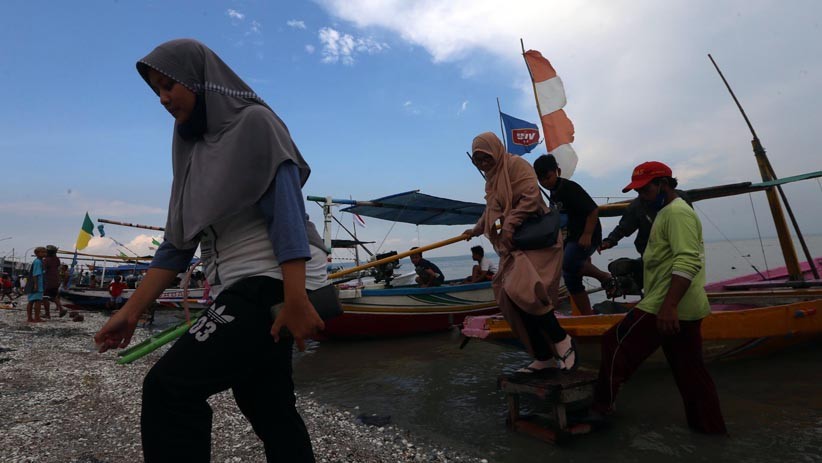 Perahu Tradisional Jadi Daya Tarik Wisata Pantai Kenjeran Surabaya - Bagian 2