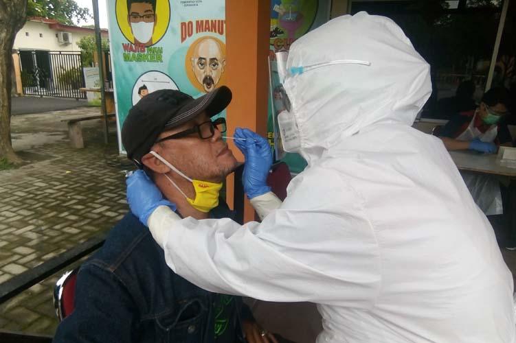 TSTJ Jurug Solo Gelar Rapid Test Antigen, Satu Pengunjung Reaktif Covid