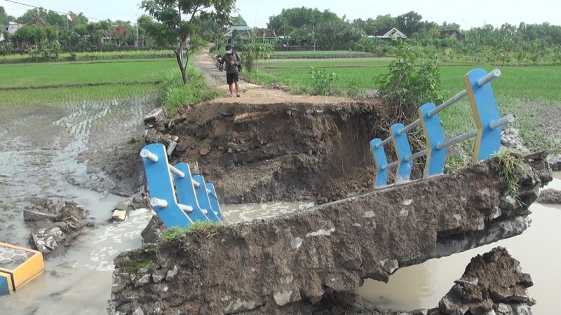 Banjir Bandang Terjang Bima, Ratusan Rumah Terendam 1,5 Meter