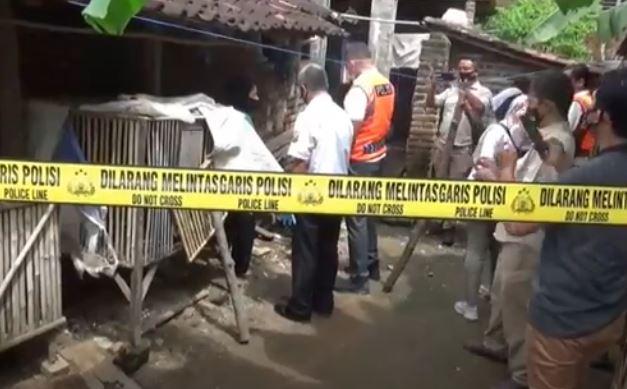 Keji! Ibu Muda di Ponorogo Bunuh Bayi lalu Buang Jasad di Kandang Ayam