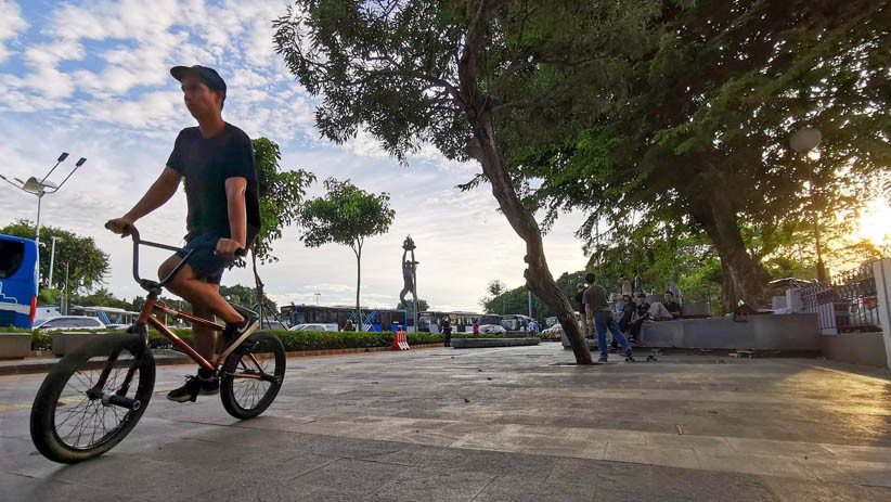 Malam Tahun Baru, Kendaraan dan Manusia Dilarang Masuk Sudirman-Thamrin - Bagian 2