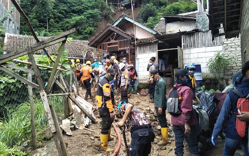 Pemkab Bandung Barat Kucurkan Rp200 Juta untuk Penanganan Longsor Jayagiri Lembang