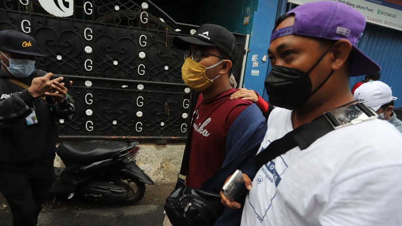 Pemerintah Larang FPI, Para Pengikut Diamankan Polisi - Bagian 2