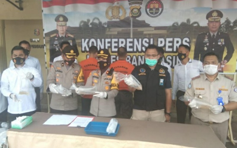 Selundupkan 28.200 Benih Lobster, 2 Pria Asal Palembang Ditangkap di Sungsang