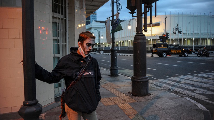 Jalan Protokol Kota Bandung Ditutup hingga Pukul 05.00 WIB - Bagian 3