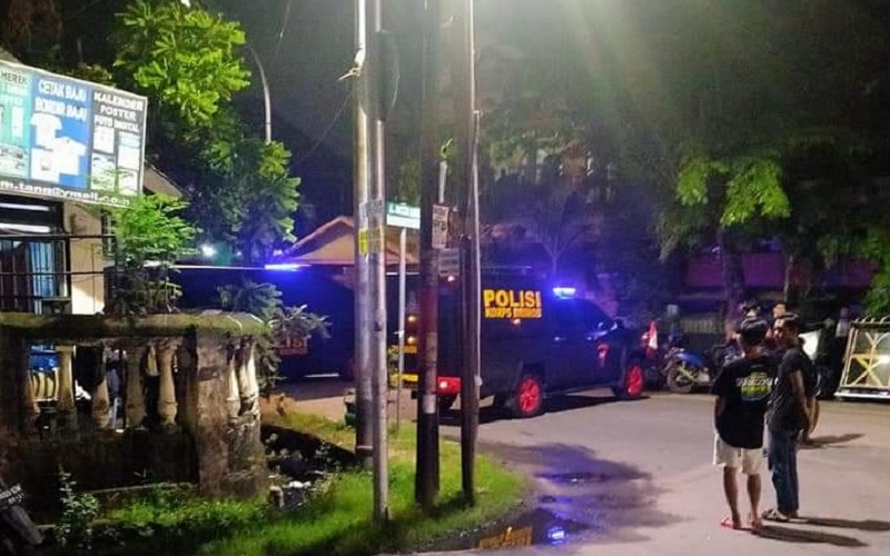 title Teror Bom di Masjid Mujahidin Makassar, Polisi Temukan Ember dan Bingkisan Teror Bom di Masjid Mujahidin Makassar, Polisi Temukan Ember dan Bingkisan