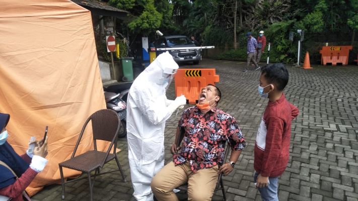Wisatawan ke Farmhouse Lembang Harus Jalani Rapid Test Antigen