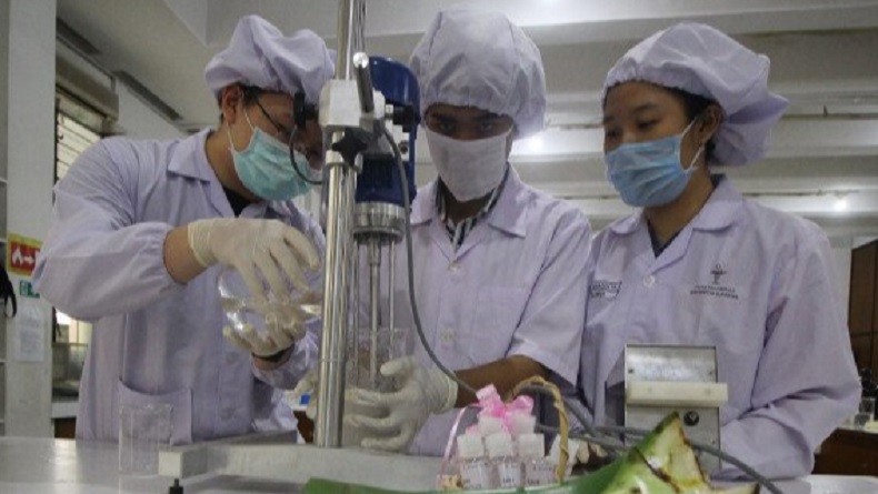 Unhas Makassar Klaim Punya 2 Laboratorium Standar Pengujian Virus Korona