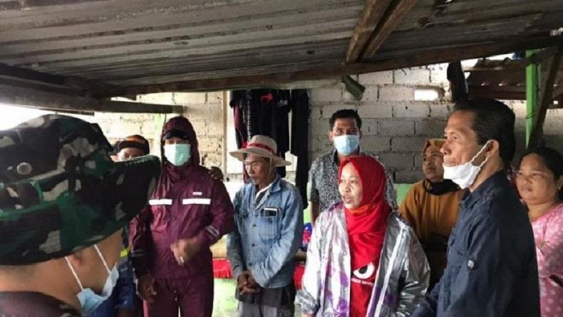 8 Rumah Warga di Batam Ambruk Diterjang Gelombang Tinggi, 15 Rusak Berat