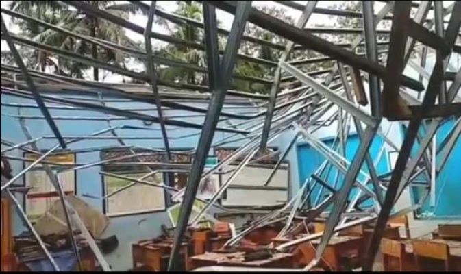 Diguyur Hujan Lebat, Atap Tiga Ruang Kelas SDN Sukadana Ambruk