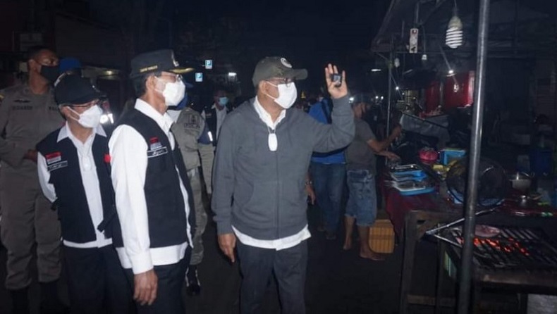 title PSBB Transisi Ke-12 Ambon, Satgas Covid Pantau Tempat Usaha Kuliner PSBB Transisi Ke-12 Ambon, Satgas Covid Pantau Tempat Usaha Kuliner