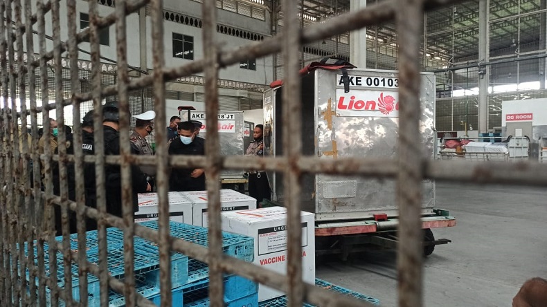 Tiba di Sumut, Vaksin Covid-19 Disimpan dalam Gudang Dinas Kesehatan