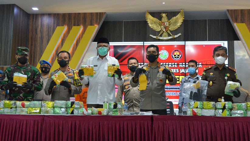 Polda Aceh Gagalkan Penyelundupan 61 Kg Sabu Melalui Jalur Laut - Bagian 2