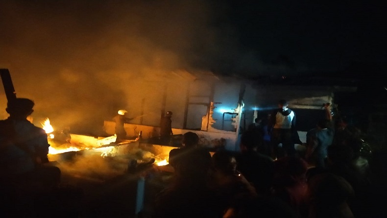 Kebakaran Rumah di Taput, 2 Warga Nyaris Terpanggang