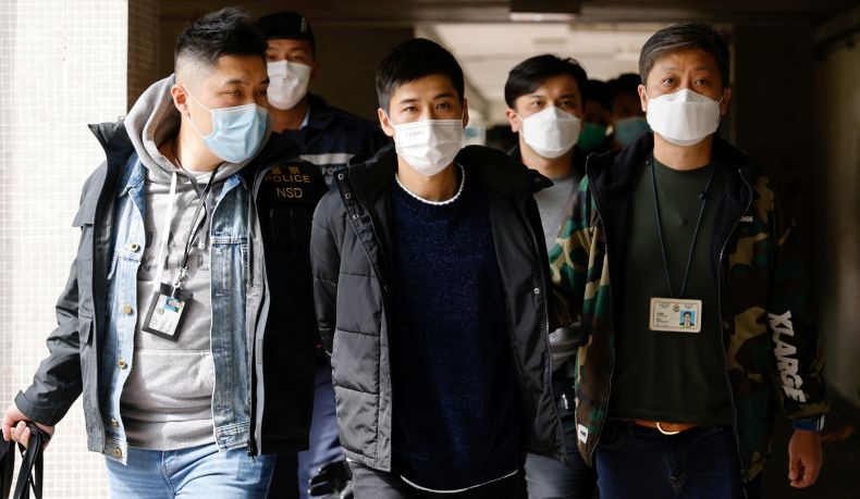  Hong Kong Tangkapi Puluhan Aktivis Pro-Demokrasi atas Tuduhan Akan Gulingkan Pemerintah