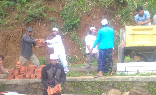 Pascadeklarasi, Front Persatuan Islam Fokus Kegiatan Sosial