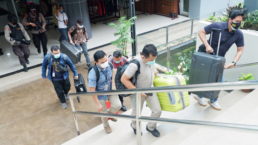 Cari Bukti Dugaan Korupsi, KPK Geledah Ruang Kerja Wali Kota Batu - Bagian 1