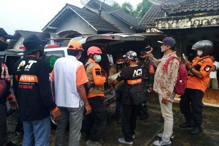 ACT Jateng Gelontor 2 Ton Beras Gratis untuk Penyintas Erupsi Merapi