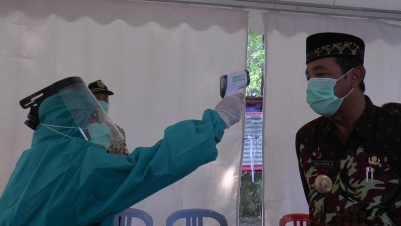 Siap Disuntik Pertama Vaksin Covid-19, Bupati Rembang: Pemimpin Harus Jadi Teladan