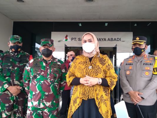 Pastikan Penanganan Covid-19,  Danrem 063 Sunan Gunungjati Datangi Kawasan Industri Karawang