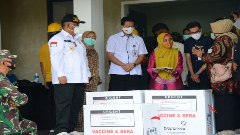 Gubernur Gorontalo Minta Masyarakat Tak Termakan Hoaks Vaksinasi Covid-19