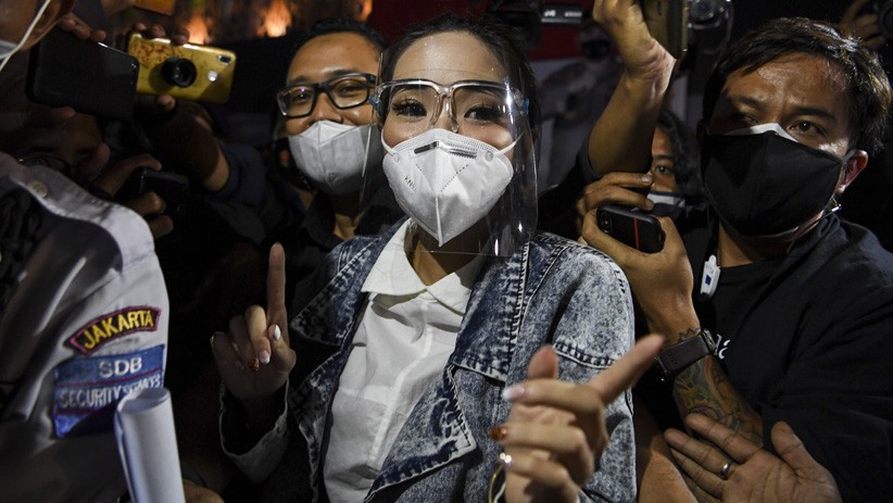 Tersangka Kasus Video Syur, Gisel Tidak Ditahan Polisi - Bagian 2