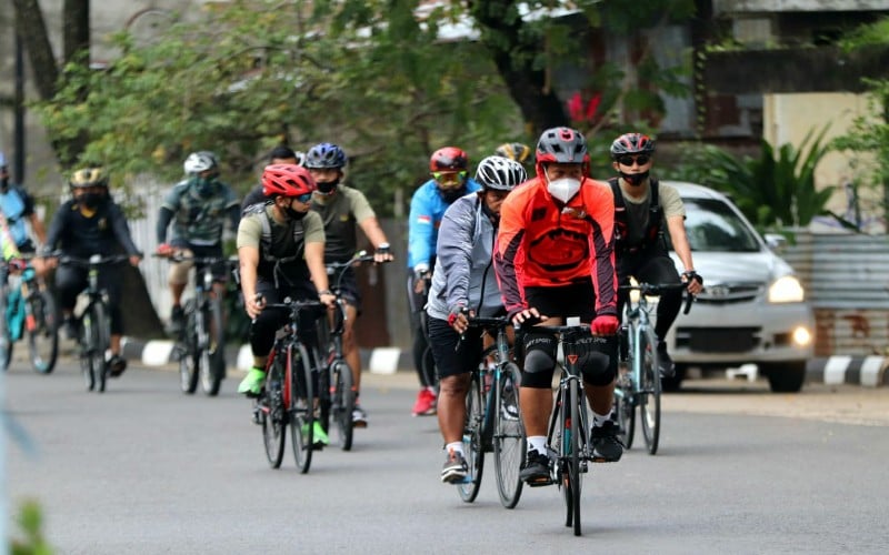 title Pangdam II Sriwijaya Ajak 4 Jenderal TNI AD Keliling Palembang Pangdam II Sriwijaya Ajak 4 Jenderal TNI AD Keliling Palembang