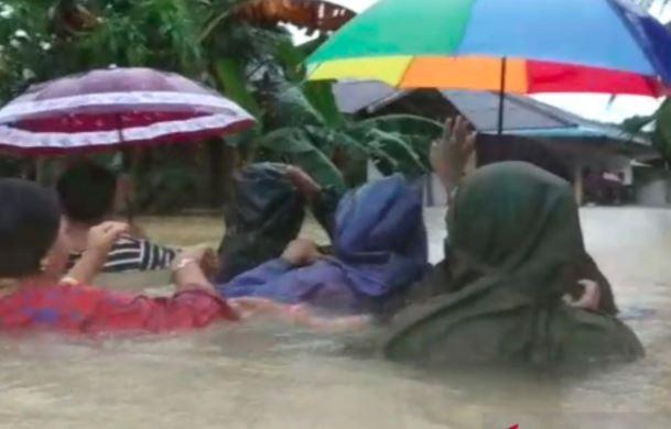 Banjir Rendam Kabupaten Bintan Setinggi Dada Orang Dewasa