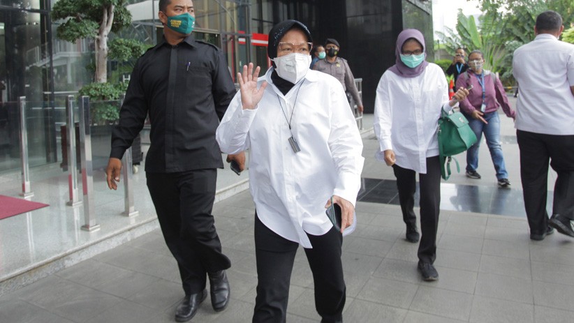 Tri Rismaharini Koordinasi dengan KPK Salurkan Bansos - Bagian 1