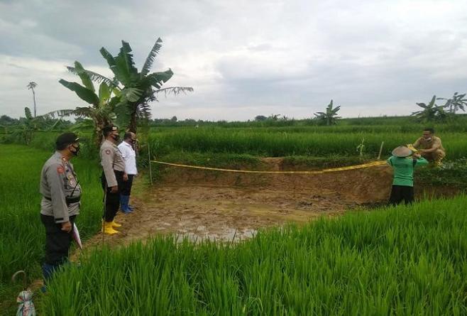 Lokasi Penemuan Ratusan Uang Kuno di Rembang Dipasang Garis Polisi 