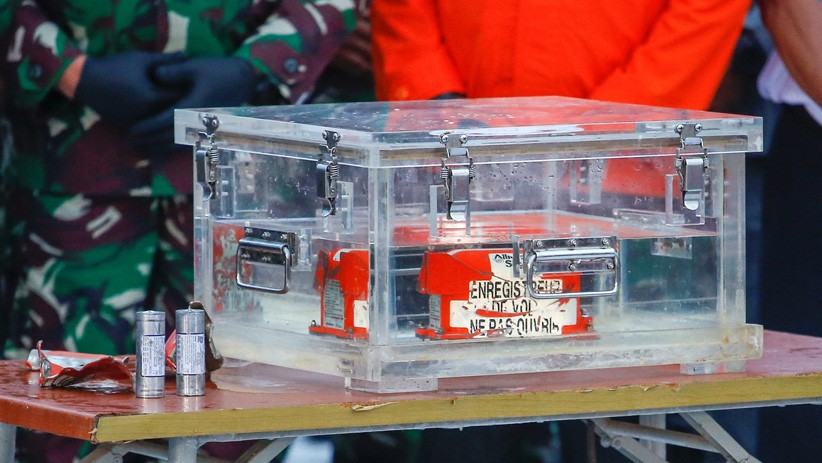 Penampakan FDR, Bagian Black Box Pesawat Sriwijaya Air SJ182 - Bagian 1