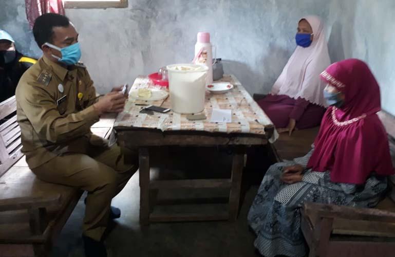 title Bupati Batang Ancam Tak Beri Insentif Rp1 Juta bagi Warga Positif Covid Isolasi di Rumah Bupati Batang Ancam Tak Beri Insentif Rp1 Juta bagi Warga Positif Covid Isolasi di Rumah
