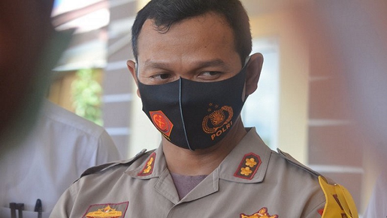 title Abaikan Prokes, 9 Pengelola Pantai Minanga Diperiksa Polisi Abaikan Prokes, 9 Pengelola Pantai Minanga Diperiksa Polisi