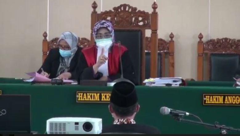Sidang Kasus Dangdutan Tegal, Wakil Ketua DPRD Wasmad Divonis Percobaan