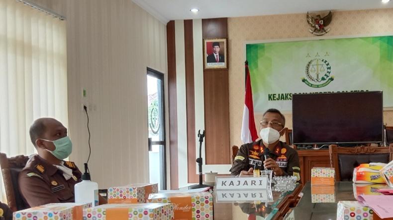 title Dalang Kasus Dugaan Korupsi BPR Bank Salatiga Diusut Dalang Kasus Dugaan Korupsi BPR Bank Salatiga Diusut