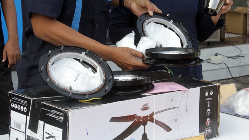 6 Kg Sabu Diselundupkan Dalam Alat Elektronik di Sidoarjo - Bagian 1