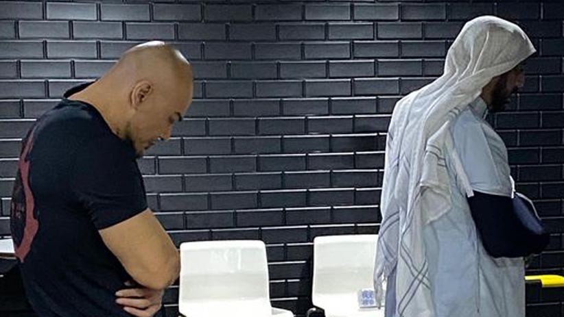  Deddy Corbuzier Unggah Momen Salat Berjamaah dengan Syekh Ali Jaber